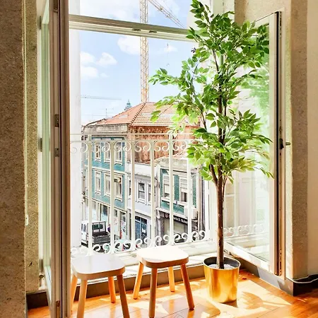Historic House In A Lovely Square At Center Apartamento Oporto