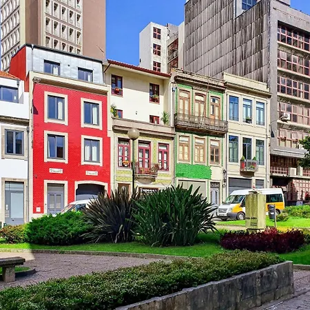 Historic House In A Lovely Square At Center Apartment *
